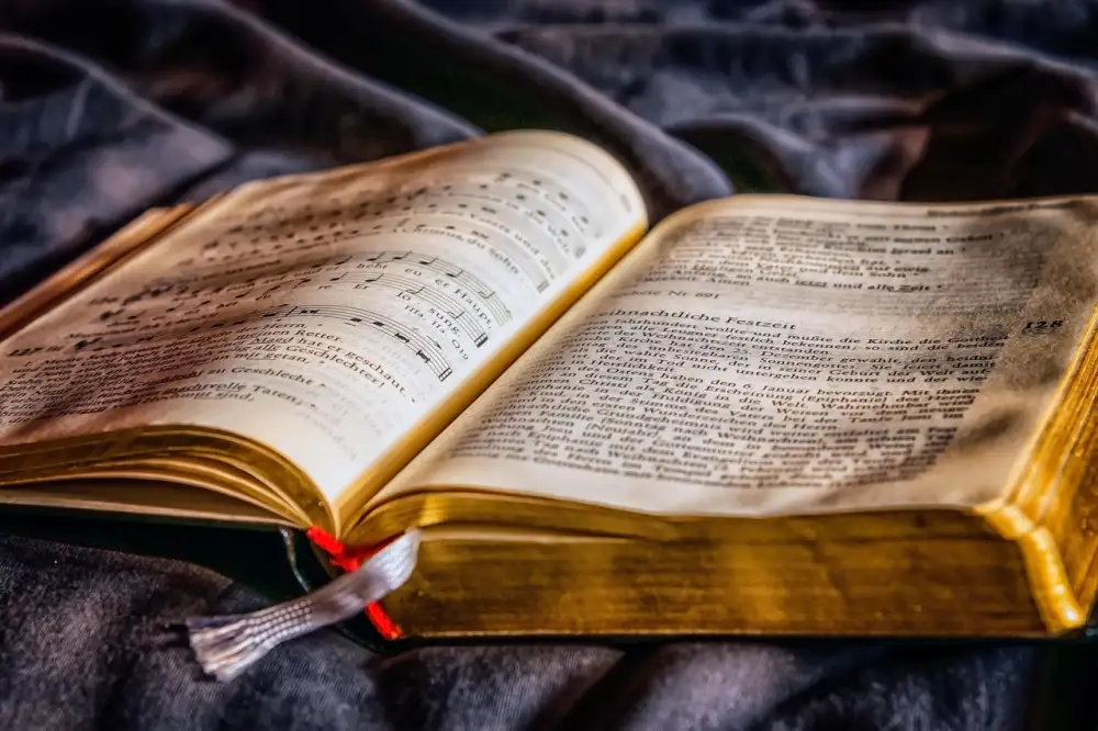 Glosa Literatura